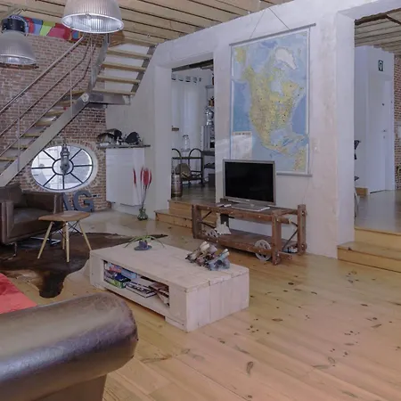 Re-claimed Loft 아파트 안트베르펜